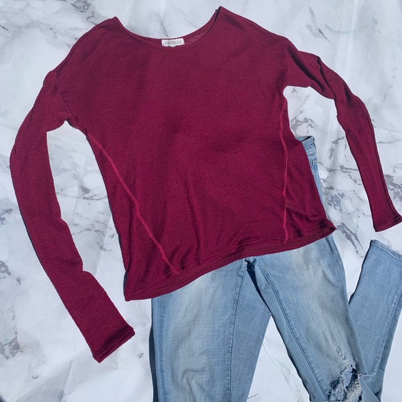 Red/burgundy long sleeve - Picture 1 of 2